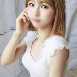 みいな森岡0001